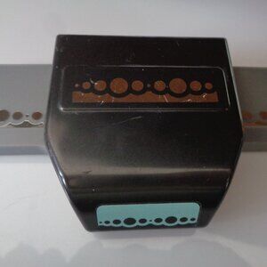 EK Success Paper Punch Border Circles Bubbles